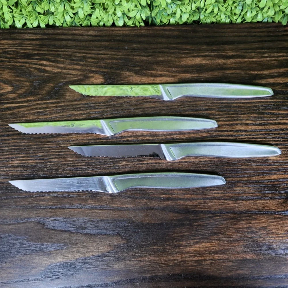 Set J A Henckels International Stainless Steel Serrated Stake Knives 35199-100